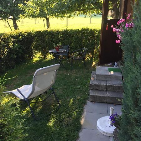 S'Husli Bed & Breakfast Embrach Exterior photo