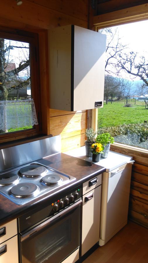 S'Husli Bed & Breakfast Embrach Exterior photo